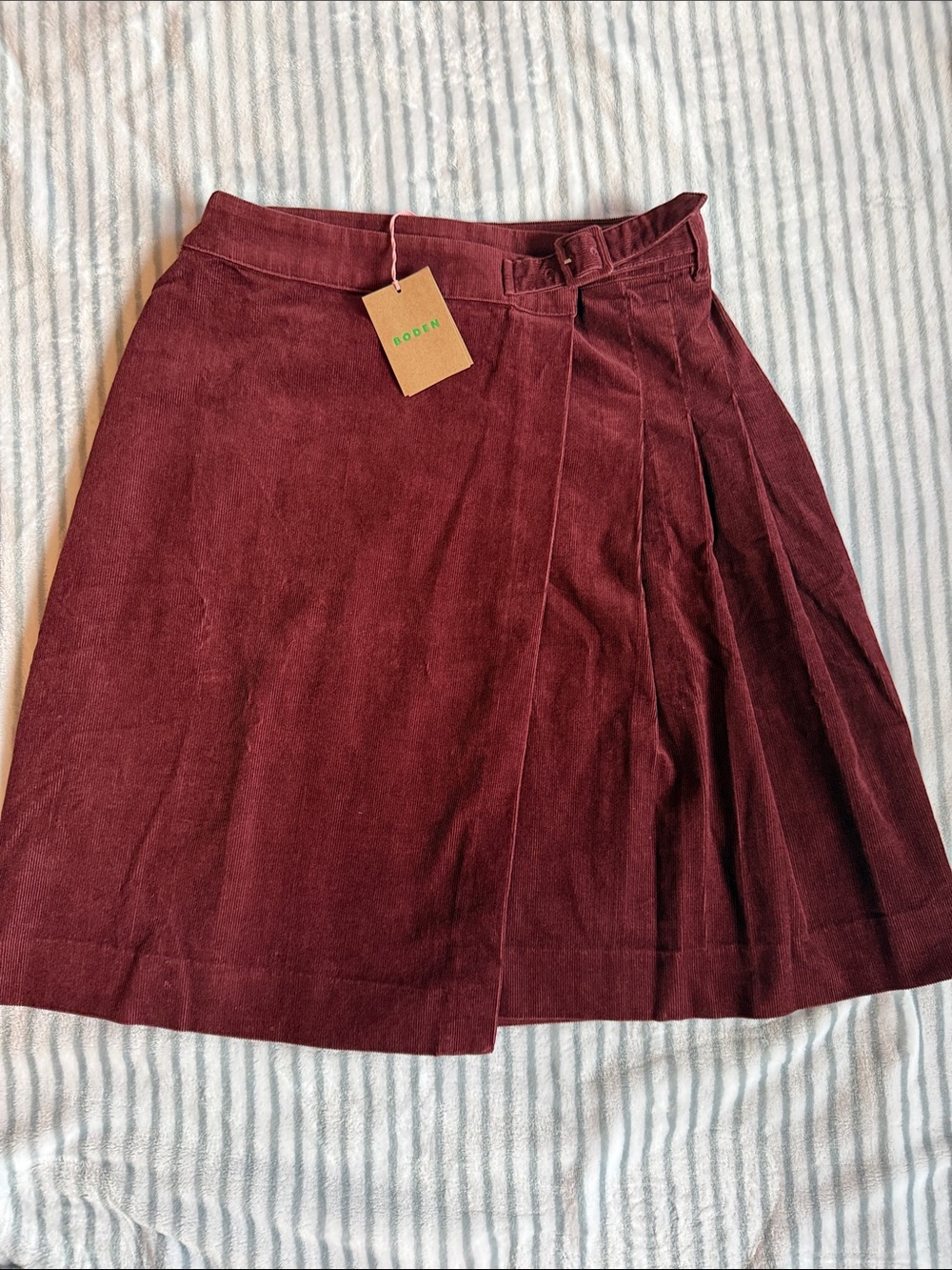 Boden Wine Corduroy Pleated Wrap Skirt